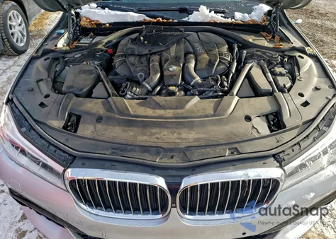 2017 BMW 750 Xi z USA, uszkodzony, nr VIN WBA7F2C39HG423075